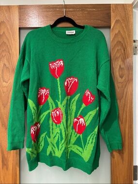 Vintage Suburbans Green Crewneck Knit Sweater Floral with Red Tulips